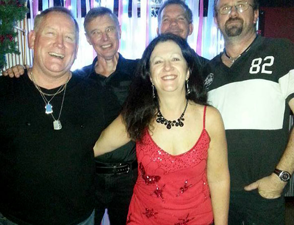 Double Vision Cover Band Brisbane - Musicians Entertainers Singers